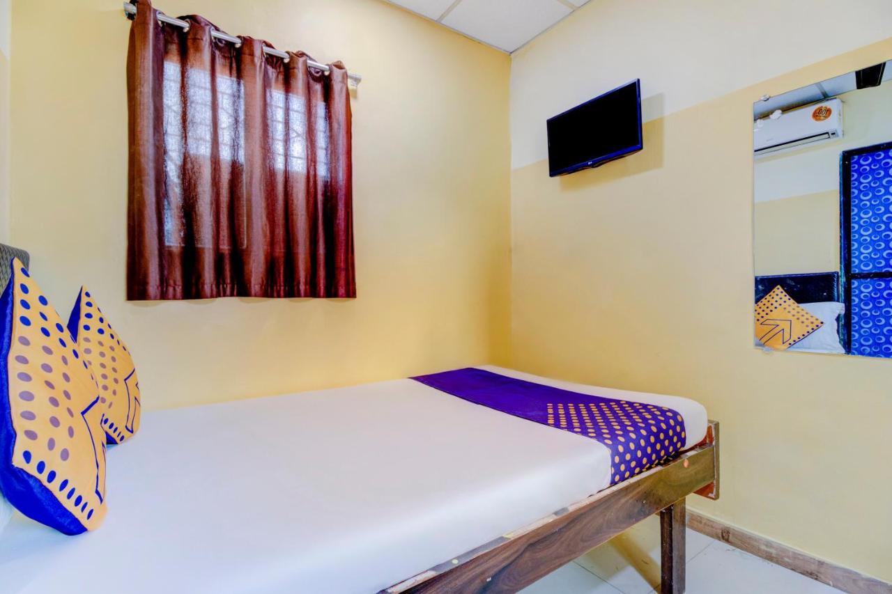 Oyo 70661 Hotel Al Makkah Managed By Hotel Paris - Mumbai — Photos 2